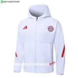 Nuevo Chaqueta Con Capucha Bayern Múnich 2025 2025 Blanco Rojo Baratas Nuevo Chaqueta Con Capucha Bayern Múnich 2025 2025 Blanco Rojo Baratas